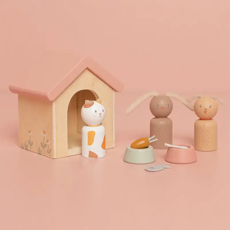 Wooden Doll’s House Pets Peg Play set