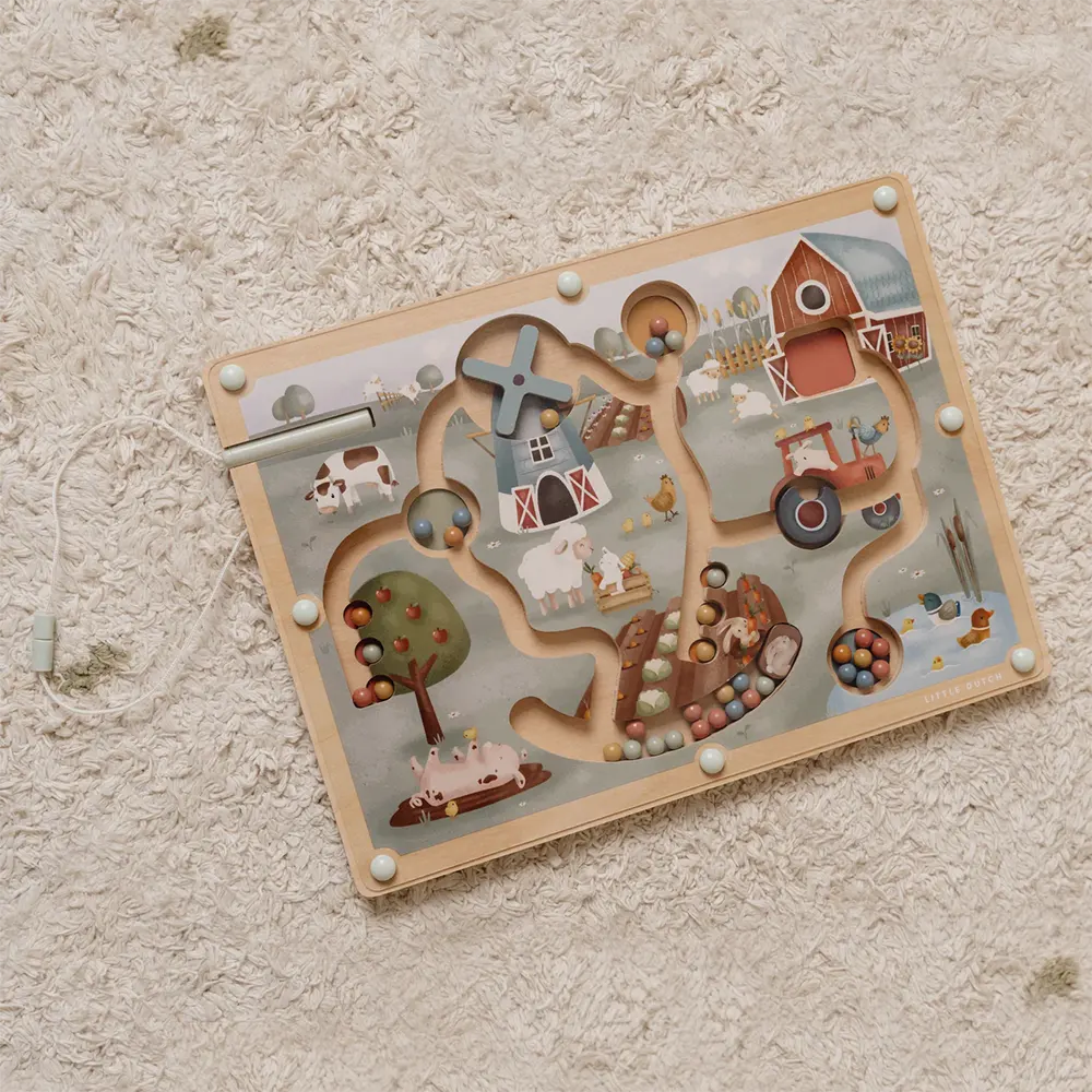 Little Farm Magnetic Labyrinth Activity Game