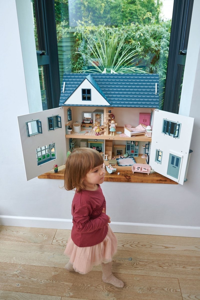 Dovetail House Wooden Dolls House - Zidar Kid