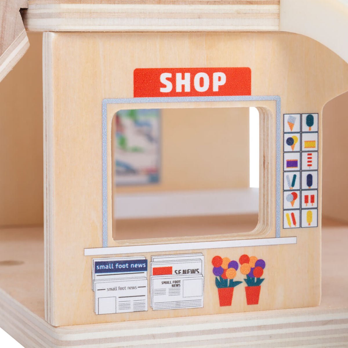 Wooden Train Station & Accessories - Zidar Kid