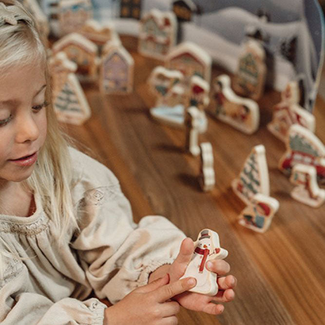 Little Dutch Advent Calendar Winter Theme Scene Zidar Kid