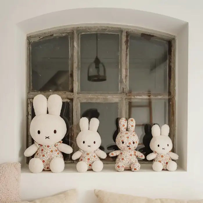Miffy Bunny Cuddle Soft and Fluffy 60cm - Flowers