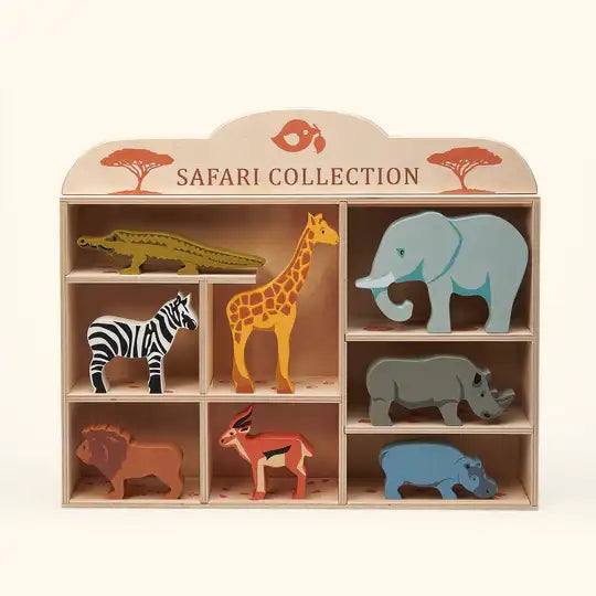 Wooden 8 Safari Animals and Shelf
