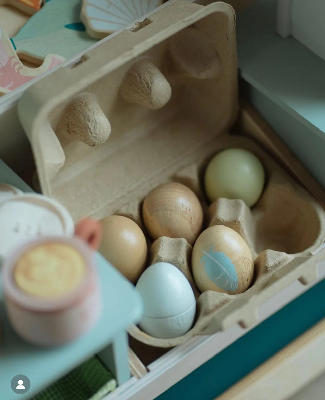 Wooden Eggs Playset